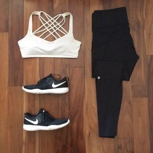 Lululemon Fast and Free Tight